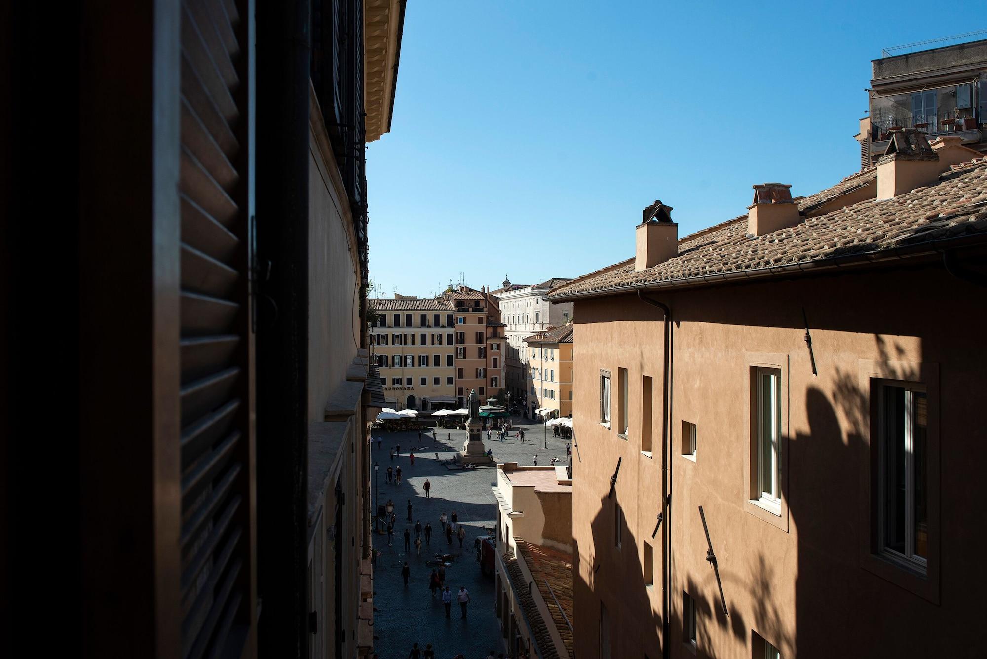 Town House Campo De Fiori Hotel Rome Exterior photo